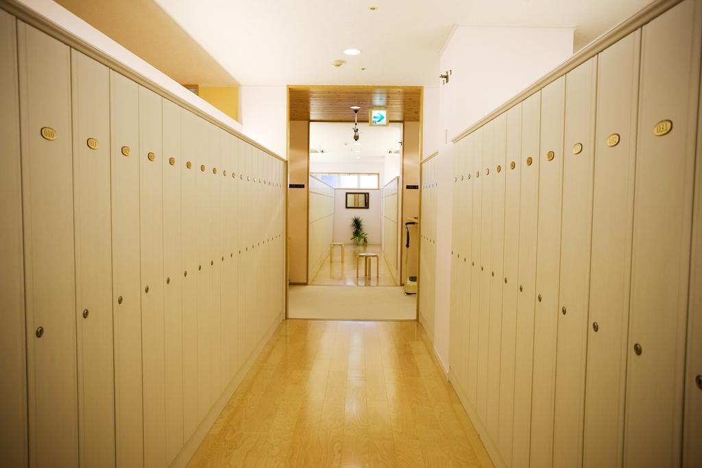 Capsule Inn Osaka Exterior photo
